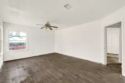 1202 N Roberson Street, Conroe, TX 77301 - Photo 3