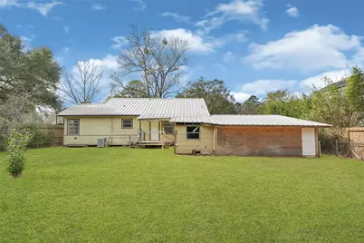 1202 N Roberson Street, Conroe, TX 77301 - Photo 39