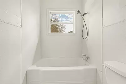 1202 N Roberson Street, Conroe, TX 77301 - Photo 25