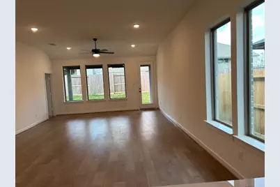 10939 Middle Ridge Drive, Missouri City, TX 77459 - Photo 5