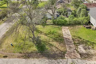4510 Salina St, Houston, TX 77026 - Photo 1