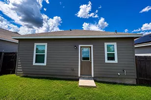 253 Wonderful Life Way, Jarrell, TX 76537 - Photo 15