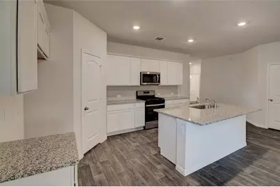 228 Sunniberg Loop, Georgetown, TX 78626 - Photo 3