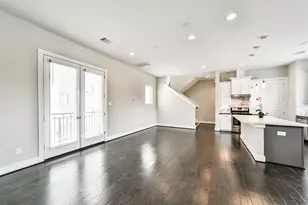 10806 Warwana Rd, Houston, TX 77043 - Photo 5