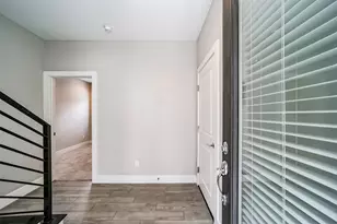 10806 Warwana Rd, Houston, TX 77043 - Photo 23