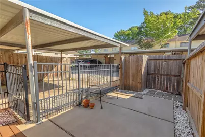 3876 Laura Leigh Drive, Friendswood, TX 77546 - Photo 3