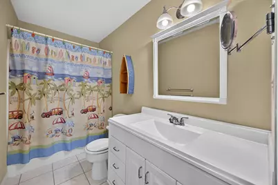4102 Jackson Drive, Galveston, TX 77554 - Photo 15