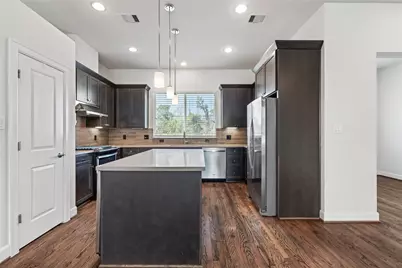 1013 W 17th Street, Houston, TX 77008 - Photo 7