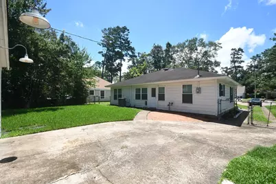 1070 W 43rd Street, Houston, TX 77018 - Photo 33