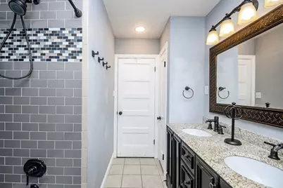 1070 W 43rd Street, Houston, TX 77018 - Photo 25