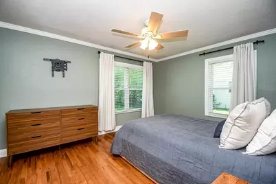 1070 W 43rd Street, Houston, TX 77018 - Photo 17