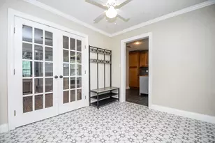 1070 W 43rd St, Houston, TX 77018 - Photo 15