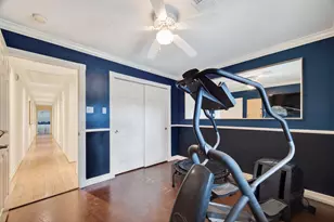 341 W Gaywood Dr, Houston, TX 77079 - Photo 31