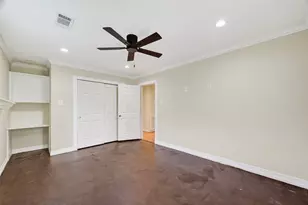 341 W Gaywood Dr, Houston, TX 77079 - Photo 29