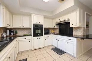 22010 Buescher Rd, Tomball, TX 77377 - Photo 9