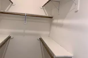 10209 Las Nubes Ave, Houston, TX 77075 - Photo 17