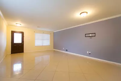 15602 Waumsley Way, Sugar Land, TX 77498 - Photo 9
