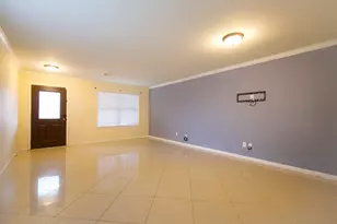 15602 Waumsley Way, Sugar Land, TX 77498 - Photo 9
