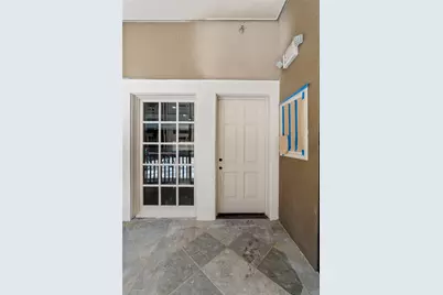 3401 Louisiana #205, Houston, TX 77002 - Photo 9