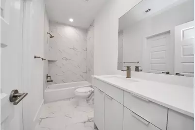 2104 Diagonal Lane, Houston, TX 77051 - Photo 39