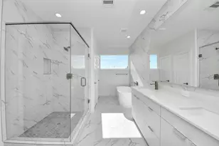 2104 Diagonal Ln, Houston, TX 77051 - Photo 29