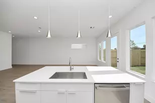 2104 Diagonal Ln, Houston, TX 77051 - Photo 13