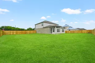 11007 Youngquist Dr, Mont Belvieu, TX 77535 - Photo 19