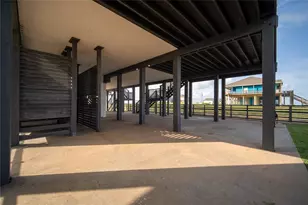 1402 County Rd 230, Bay City, TX 77414 - Photo 27