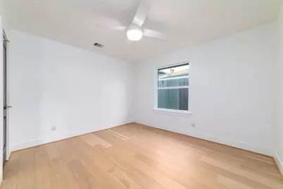 317 Kelley Street, Houston, TX 77009 - Photo 9