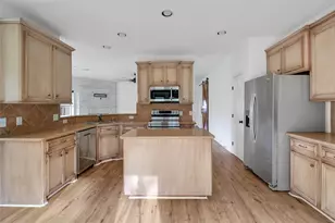 15575 Kitty Hawk Dr, Waller, TX 77484 - Photo 11