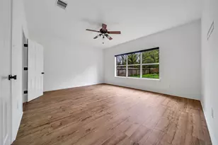 15575 Kitty Hawk Dr, Waller, TX 77484 - Photo 17