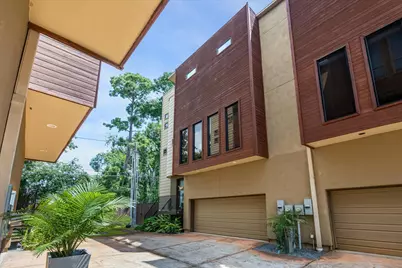 1901 W 14th 1/2 Street #C, Houston, TX 77008 - Photo 3