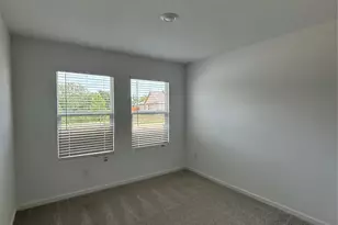 26827 Scarlet Willow Dr, Katy, TX 77493 - Photo 5