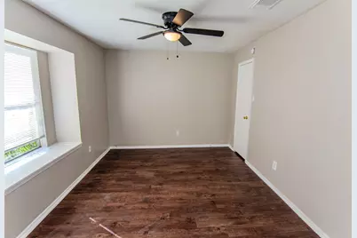 16746 Selder Drive, Friendswood, TX 77546 - Photo 5