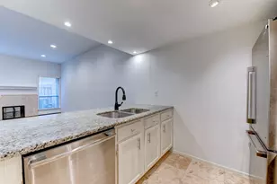 1920 Augusta Dr, Houston, TX 77057 - Photo 11