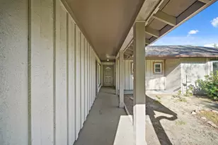 1219 Wisterwood Dr, Houston, TX 77043 - Photo 5