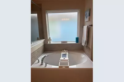 281 Bay Oaks Drive, La Porte, TX 77571 - Photo 13