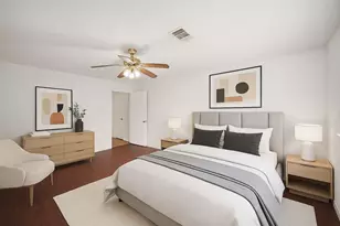 9538 Skyline Dr, Houston, TX 77063 - Photo 25