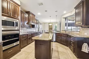 9119 Brownwood Bend Ct, Cypress, TX 77433 - Photo 9