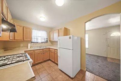 4636 Mayflower Street, Houston, TX 77033 - Photo 37