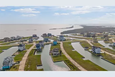 9 Ramrod, Hitchcock, TX 77563 - Photo 21