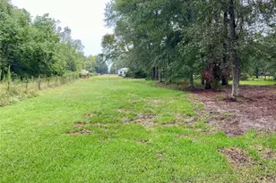 78 Oak Leaf Dr, Huffman, TX 77336 - Photo 9