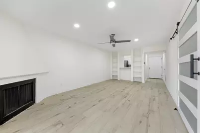 10075 Westpark Drive #68, Houston, TX 77042 - Photo 11