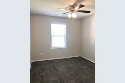 14215 West Rim Lane, Conroe, TX 77384 - Photo 9