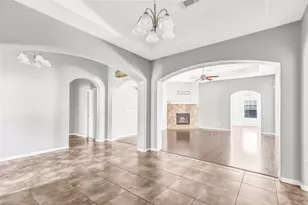 2707 Lake Breeze Ln, Crosby, TX 77532 - Photo 5