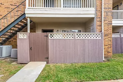 2626 Holly Hall #715, Houston, TX 77054 - Photo 3