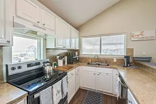 16906 Beachcomber Dr, Jamaica Beach, TX 77554 - Photo 11