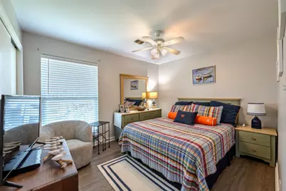 16906 Beachcomber Drive, Jamaica Beach, TX 77554 - Photo 19