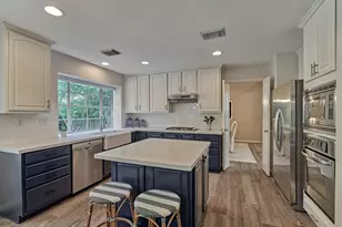 15 S Greywing Pl, The Woodlands, TX 77382 - Photo 13
