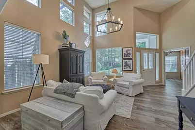 15 S Greywing Place, The Woodlands, TX 77382 - Photo 9